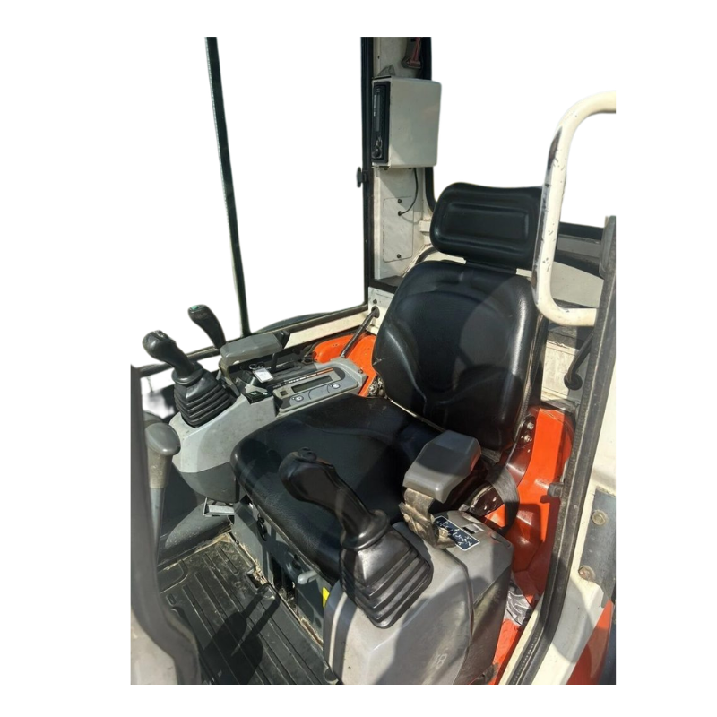 Mini Pelle KUBOTA U25-3 – 2,6T – Occasion 2008 – 3600h + BRH + 2 Godets – Image 6